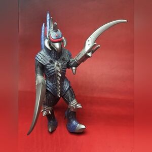 2006 Toho Co. Bandai Godzilla Gigan 7.5" Vinyl Action Figure